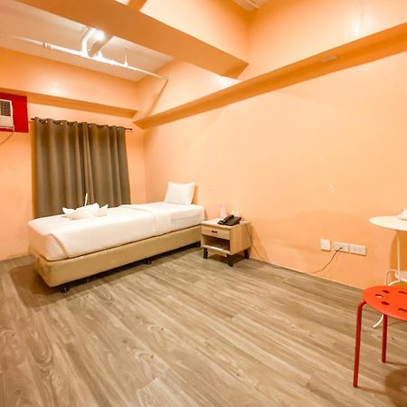 Kaizen Suites Manila Eksteriør bilde
