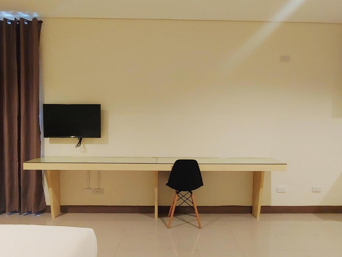 Kaizen Suites Manila Eksteriør bilde