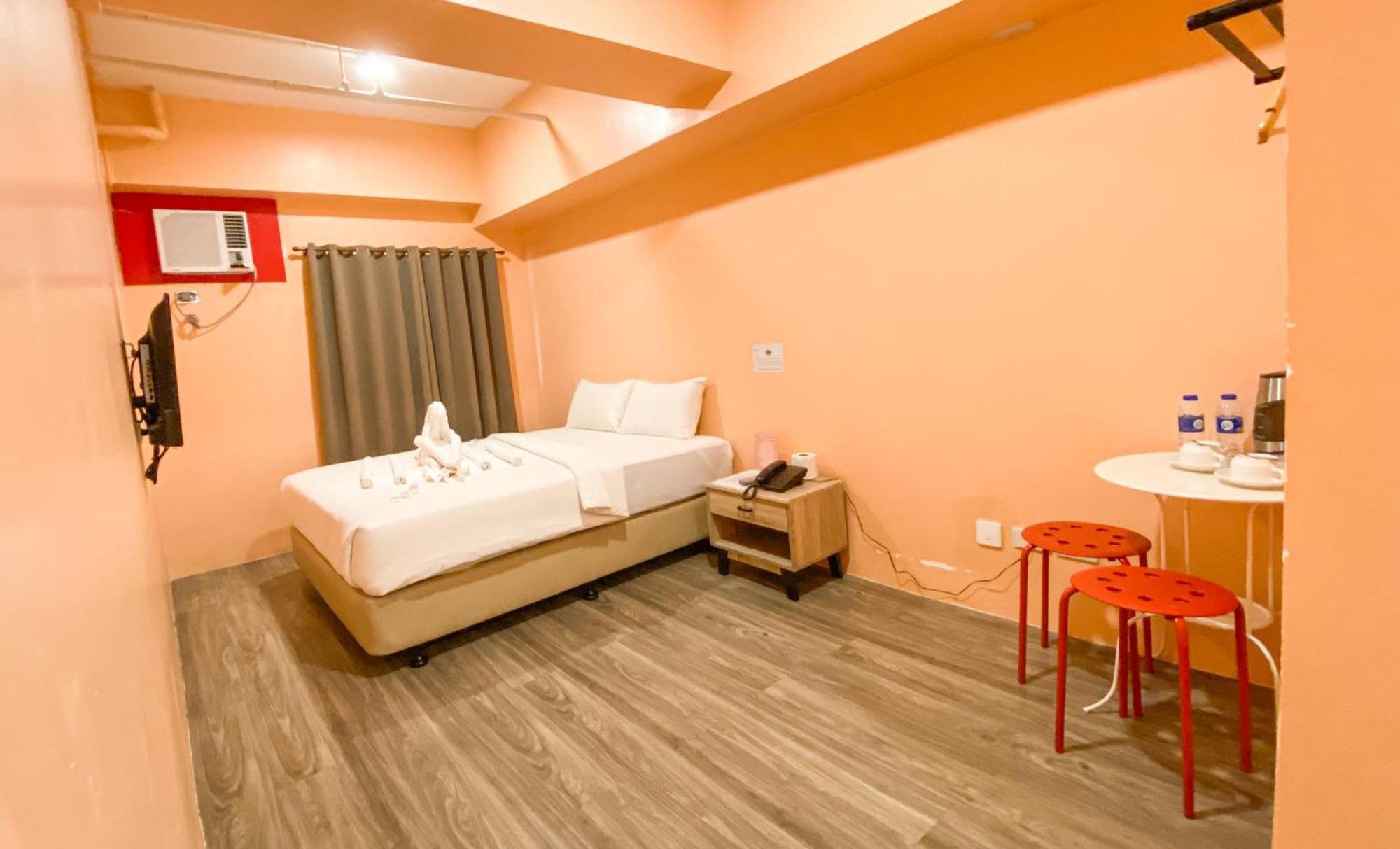Kaizen Suites Manila Eksteriør bilde