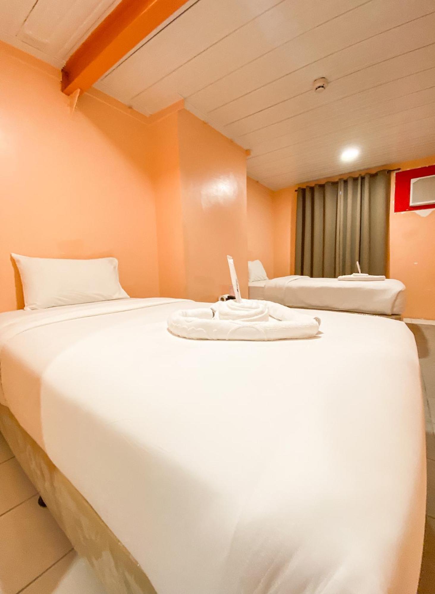 Kaizen Suites Manila Eksteriør bilde