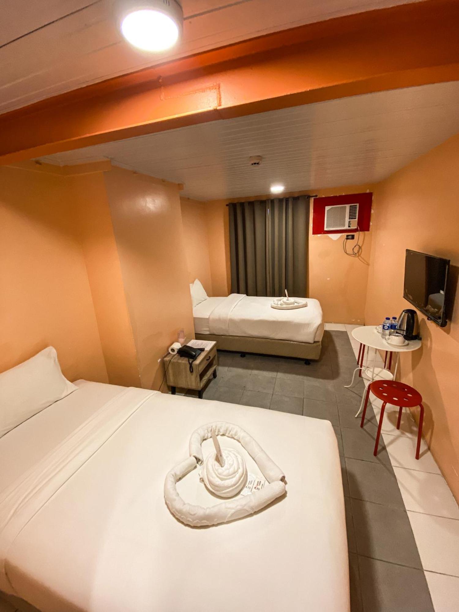 Kaizen Suites Manila Eksteriør bilde