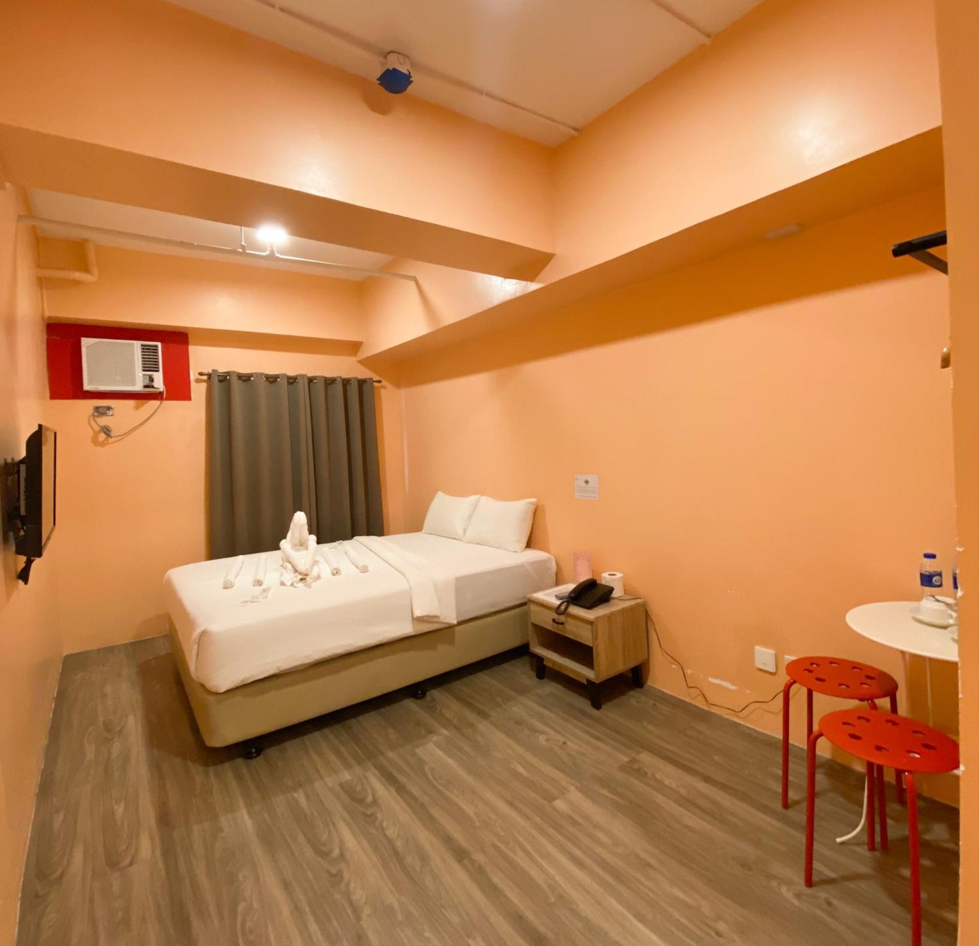 Kaizen Suites Manila Eksteriør bilde